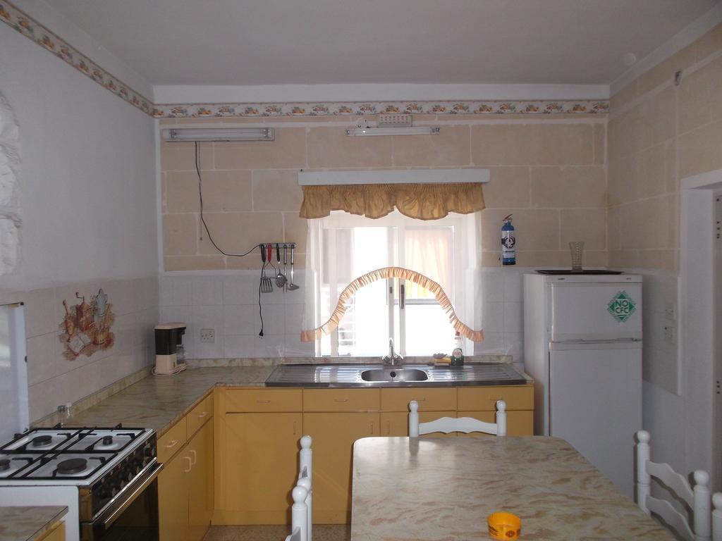 Ta' Karmni Marsalforn Quarto foto